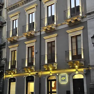 Etnea 454 Luxury 3*, Catane Italie