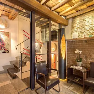 Residenza Torre Colonna 4*, Rome Italie